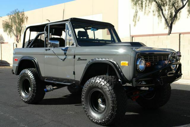 Ford Bronco 1973 image number 0