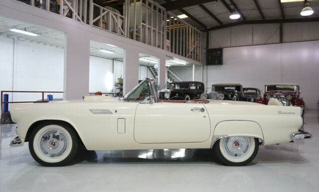 Ford Thunderbird 1956 image number 28