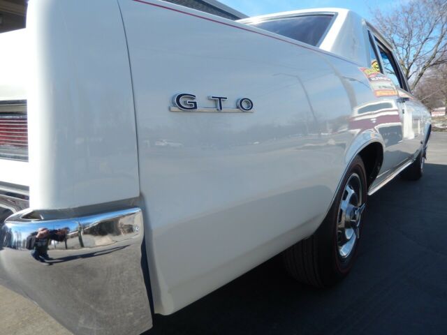 Pontiac GTO 1964 image number 19