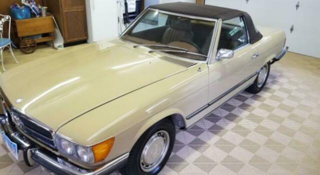 Mercedes-Benz 400-Series 1973 image number 1