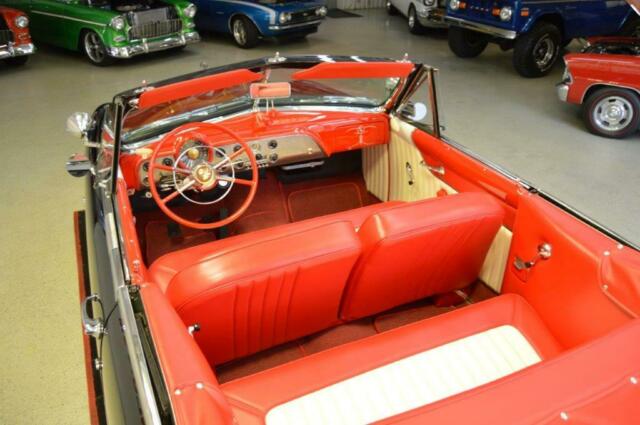 Ford Convertible 1951 image number 20