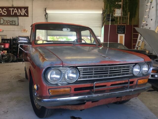 Datsun Pickup 1971 image number 2