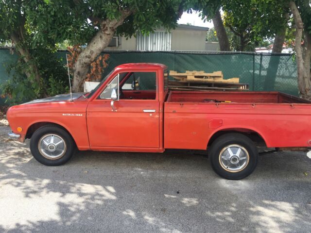 Datsun Pickup 1971 image number 6