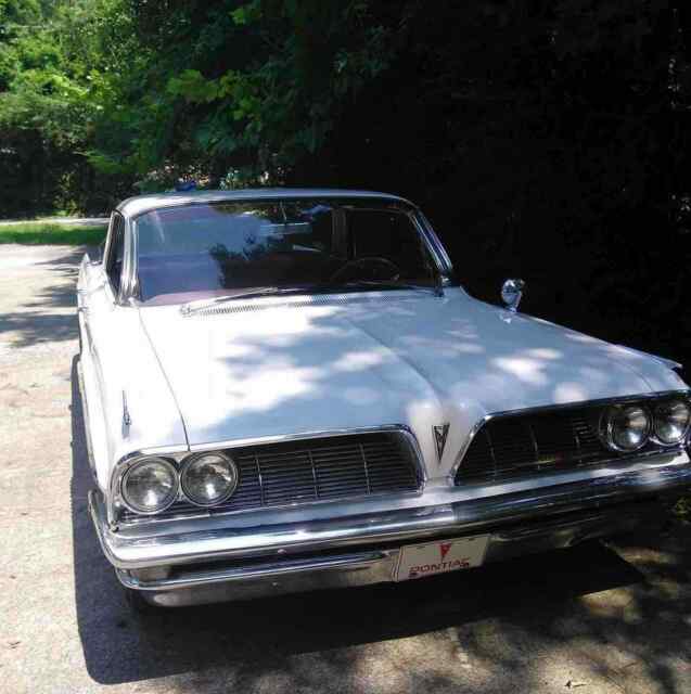 Pontiac Bonneville 1961 image number 17