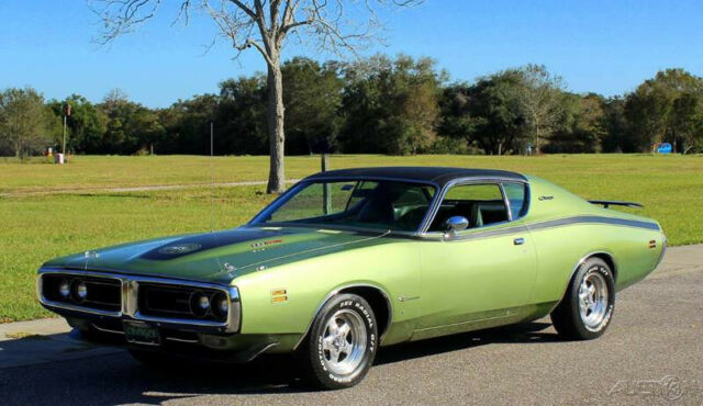 Dodge Charger 1971 image number 2