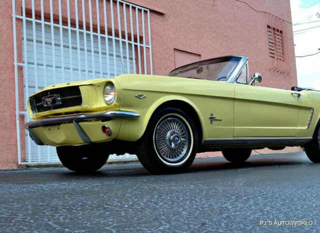 Ford Mustang 1965 image number 17