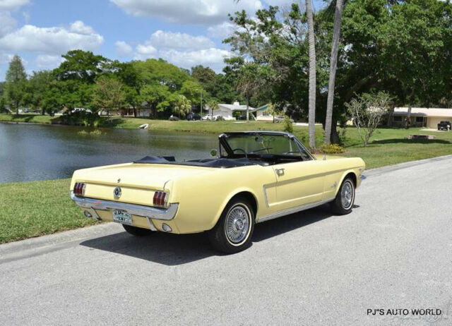 Ford Mustang 1965 image number 28