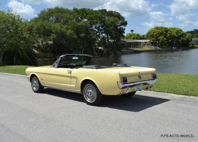 Ford Mustang 1965 image number 29