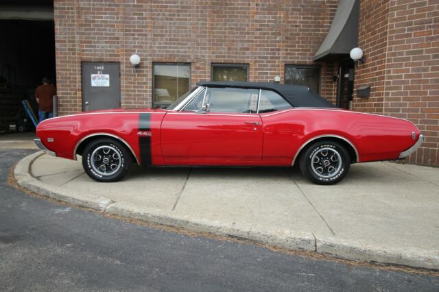 Oldsmobile 442 1968 image number 2