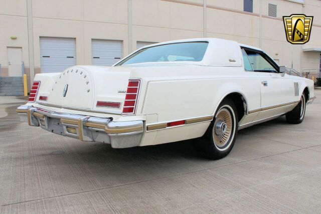 Lincoln Continental 1979 image number 15