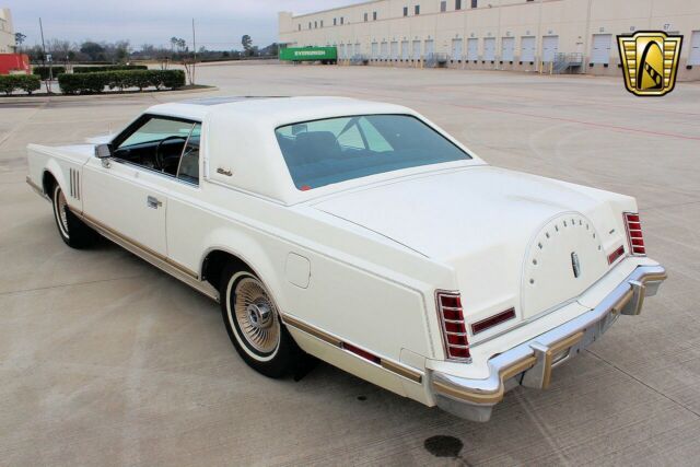 Lincoln Continental 1979 image number 32