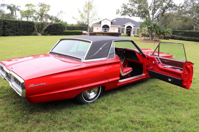 Ford Thunderbird 1965 image number 38