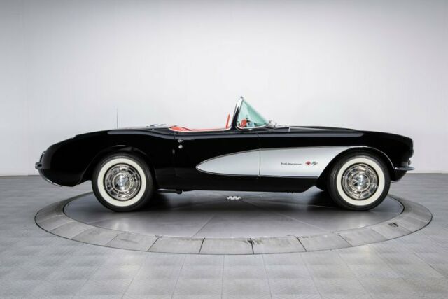 Chevrolet Corvette 1957 image number 12