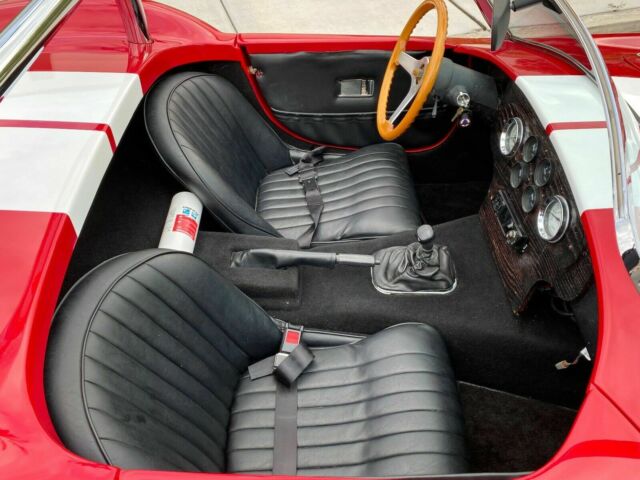 Shelby Cobra 1965 image number 34