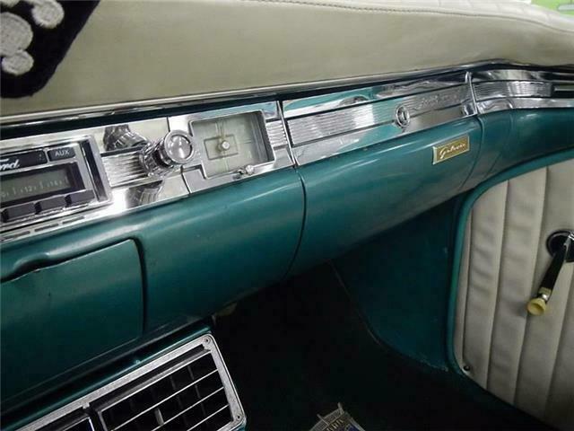 Ford Galaxie 1959 image number 21