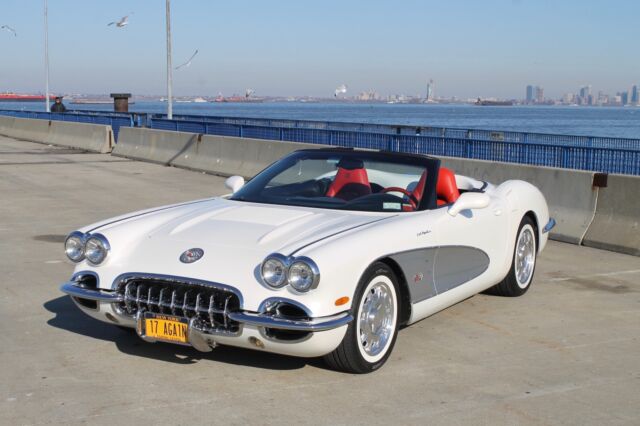 Chevrolet Corvette 1958 image number 22