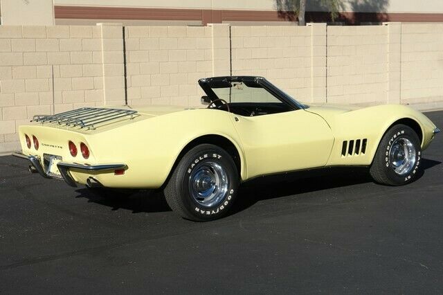 Chevrolet Corvette 1968 image number 4