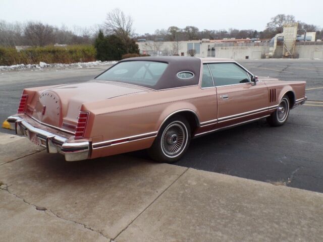 Lincoln Continental 1979 image number 6