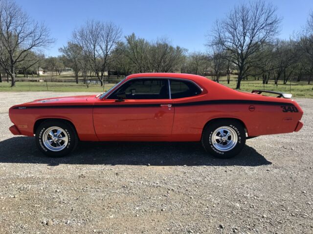 Plymouth Duster 1972 image number 1