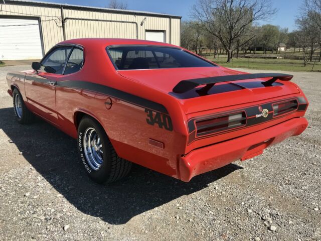 Plymouth Duster 1972 image number 2