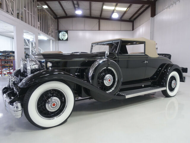 Packard Deluxe Eight 1932 image number 12