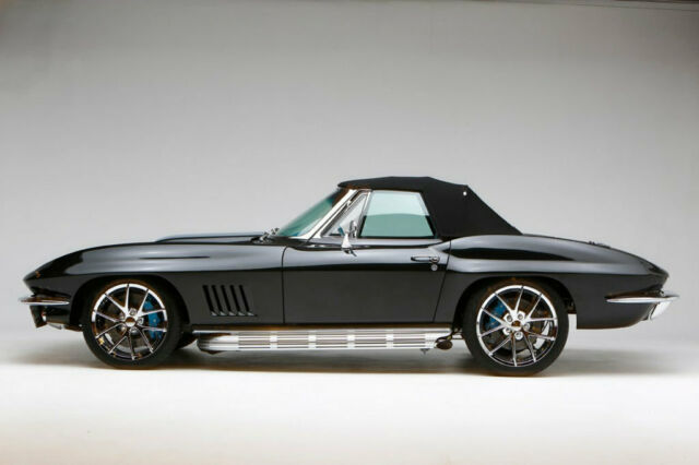 Chevrolet Corvette 1967 image number 16