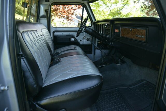 Ford F-150 1978 image number 7