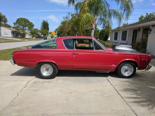 Plymouth Barracuda 1966 image number 29