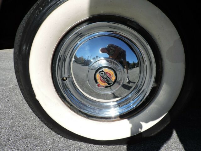 Chrysler Town & Country 1950 image number 32