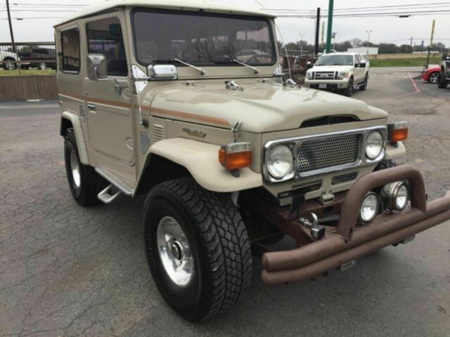 Toyota Land Cruiser 1979 image number 3