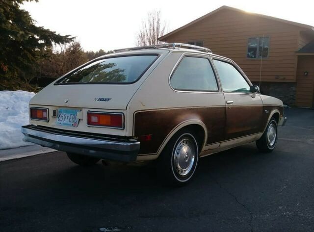 Chevrolet Chevette 1976 image number 1