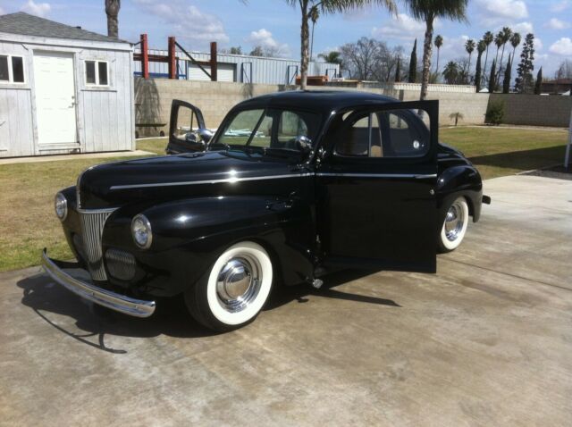 Ford Coupe 1941 image number 11