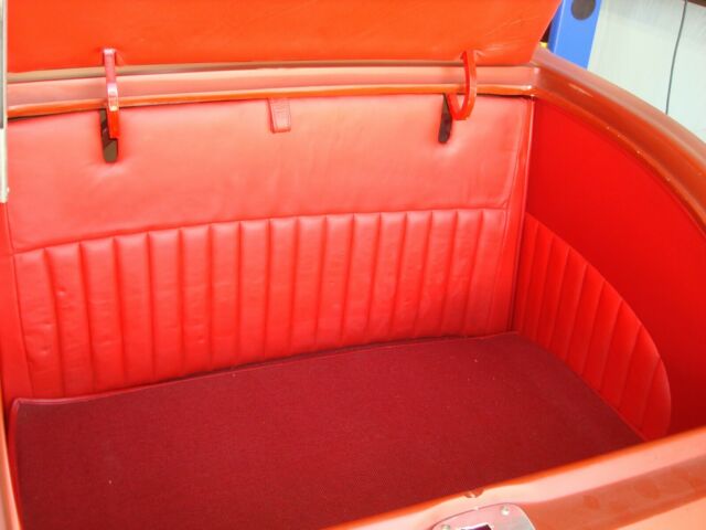 Ford Highboy Hot Rod 1932 image number 11