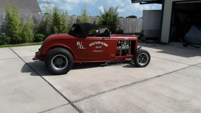 Ford Highboy Hot Rod 1932 image number 22