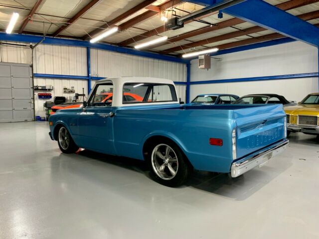 Chevrolet C-10 1970 image number 2