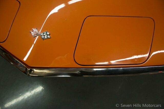 Chevrolet Corvette 1971 image number 14