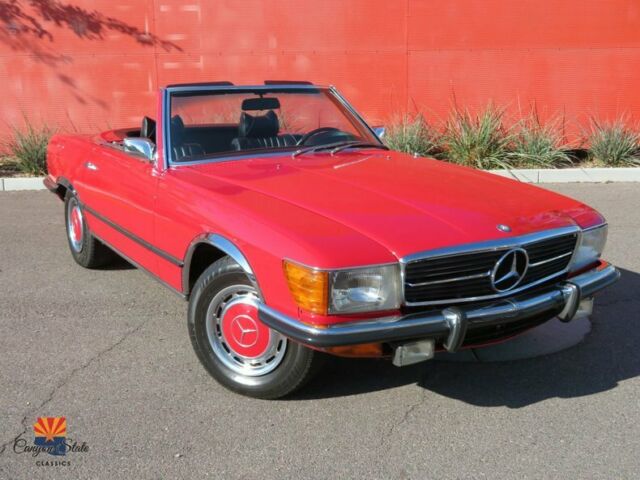 Mercedes-Benz SL-Class 1972 image number 4