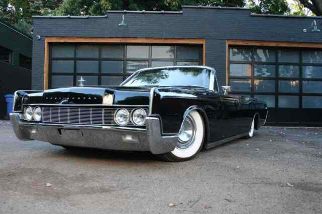 Lincoln Continental 1967 image number 0