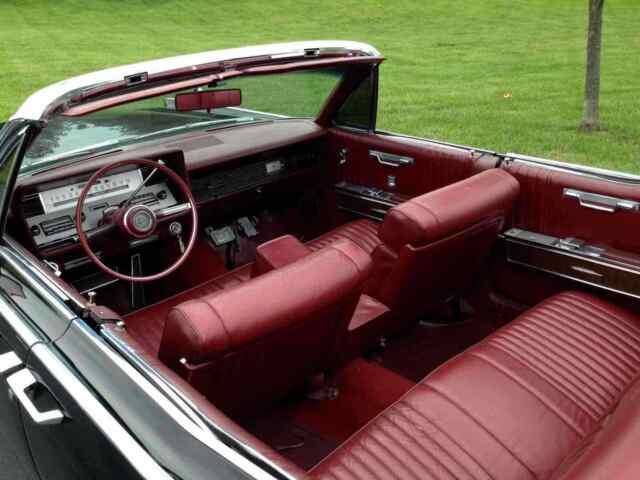 Lincoln Continental 1967 image number 19