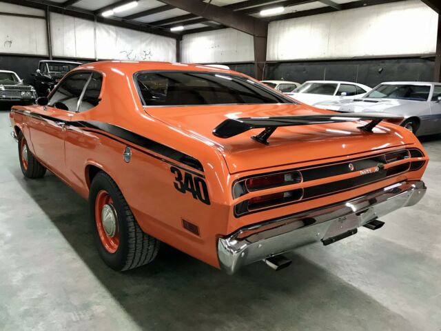 Plymouth Duster 1970 image number 26