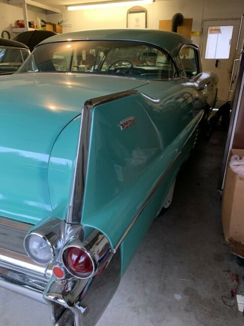 Cadillac DeVille 1957 image number 3