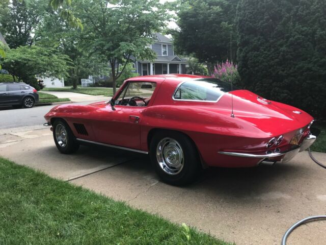 Chevrolet Corvette 1967 image number 1