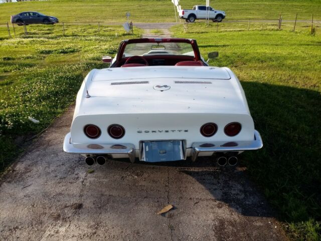 Chevrolet Corvette 1973 image number 20