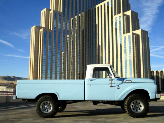 Ford F-250 1962 image number 1