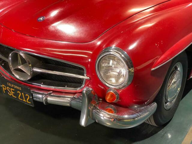 Mercedes-Benz SL-Class 1960 image number 45