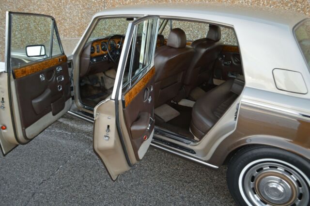 Rolls-Royce Silver Shadow 1977 image number 35