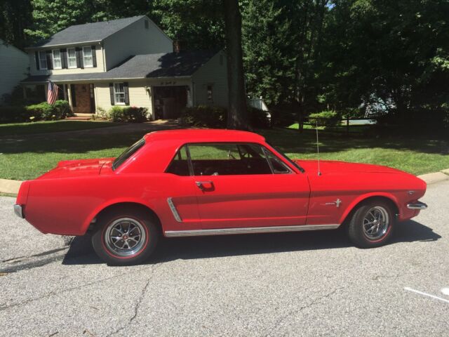 Ford Mustang 1964 image number 0