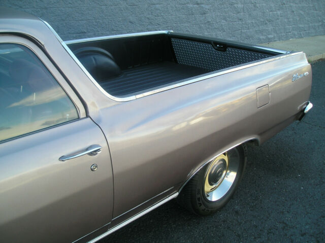 Chevrolet El Camino 1965 image number 11