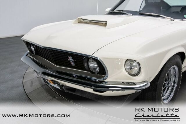 Ford Mustang 1969 image number 11