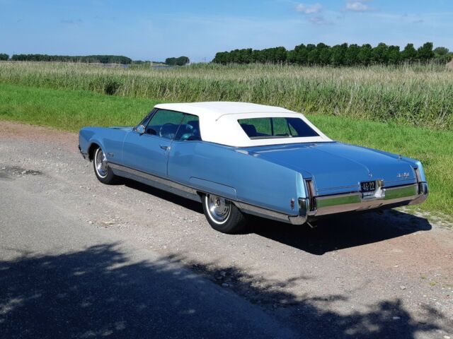 Oldsmobile Ninety-Eight 1968 image number 0